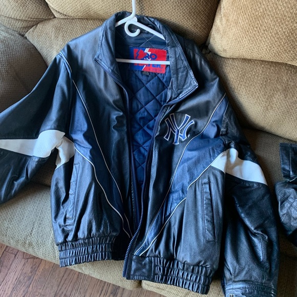 Yankees jacket - Picture 2 of 2